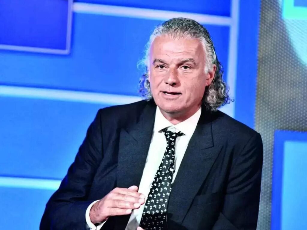 Analysis: Chris Wood on Pakistan’s IMF Cycles vs. India’s Structural Growth