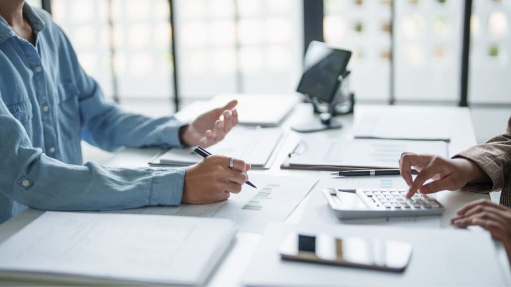 Heavy Intermediary Commissions Inflate India’s General Insurance Costs: Praxis Global