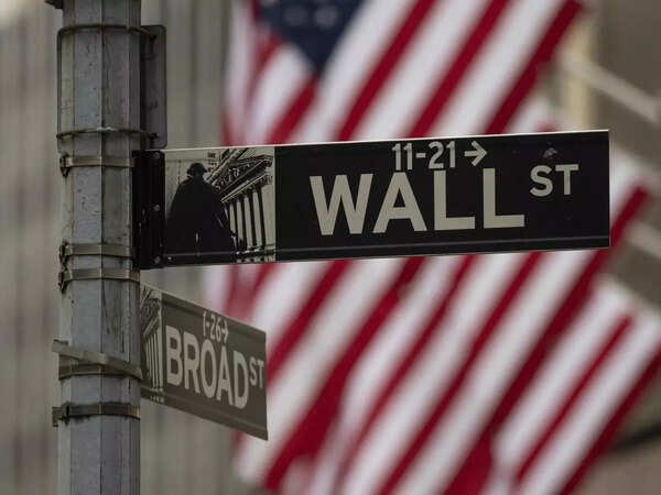 Wall Street Records: S&P 500 and Nasdaq Hit All-Time Highs Amid AI Surge