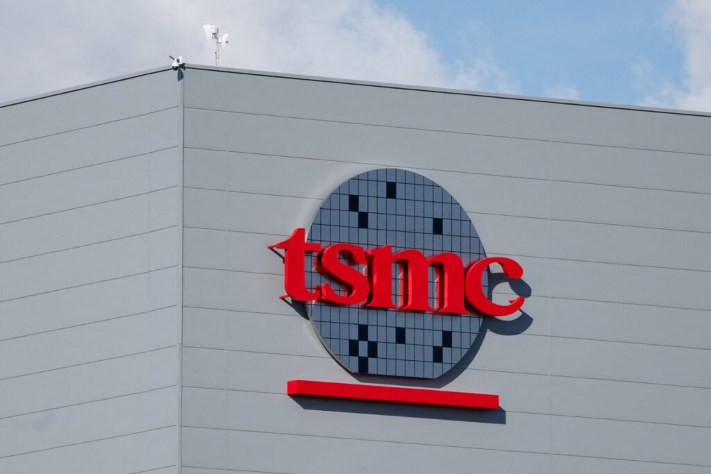 Monolithic Momentum: TSMC Smashes Q2 Forecasts with Record 77% Profit Surge