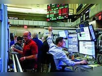 Tech Stocks Bounce Back: Nasdaq Leads Wall Street Rally as Big Tech Earnings Horizon Approaches