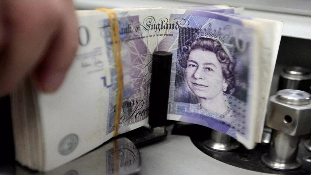 Sterling Steady Near Six-Month Peak on BoE Rate Hike Bets