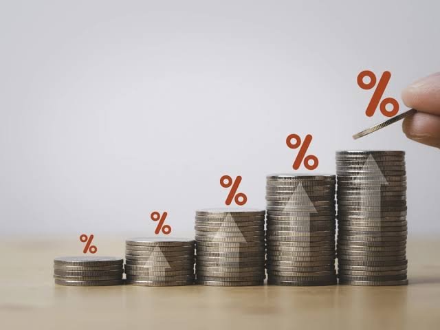 Sustainable Growth Strategy: 5 Large- and Mid-Caps Offering Up to 28% Upside