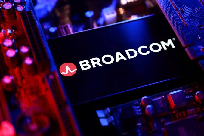 Broadcom’s AI Surge Powers Record Quarter as Massive Guidance Projections Face High Market Expectations