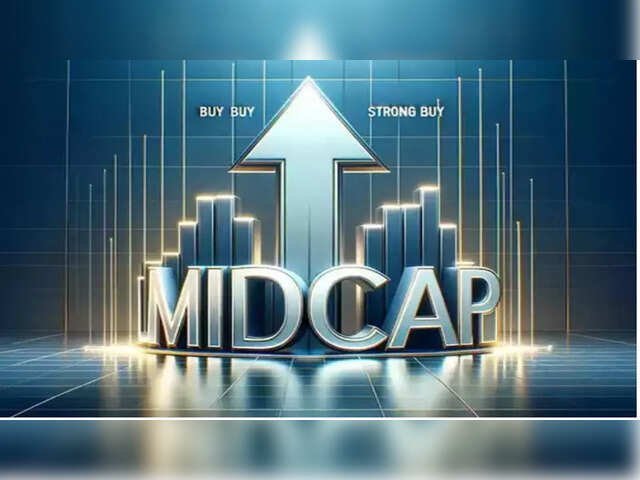 Market Caution & Strategic Stock Selection: Large- and Mid-Cap Opportunities with 20%+ Upside