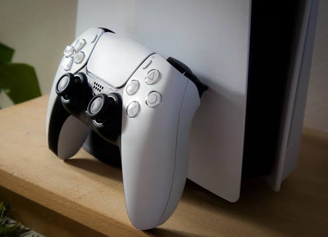 Sony Brings AI Upscaling to Base PS5: Everything You Need to Know About QSSR